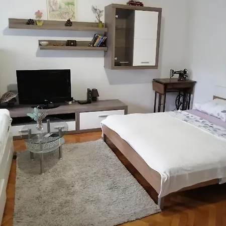 Valeria Apartment