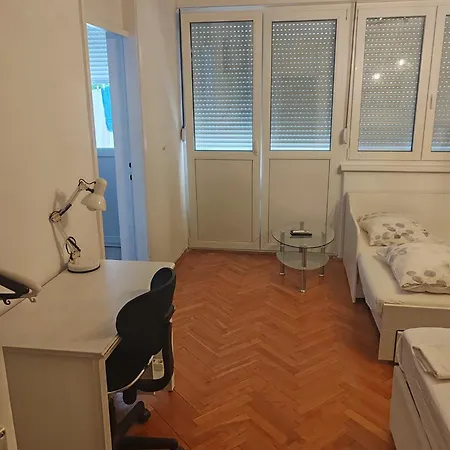 Apartment Valeria *