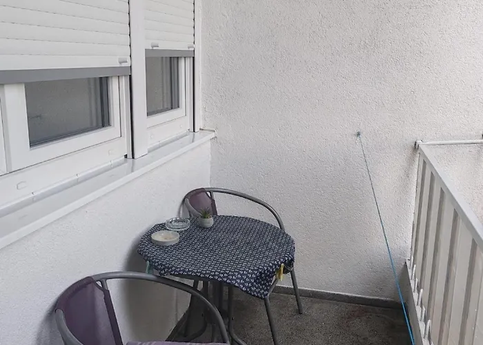 Valeria * سبليت