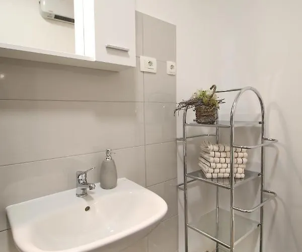 Valeria شقة سبليت